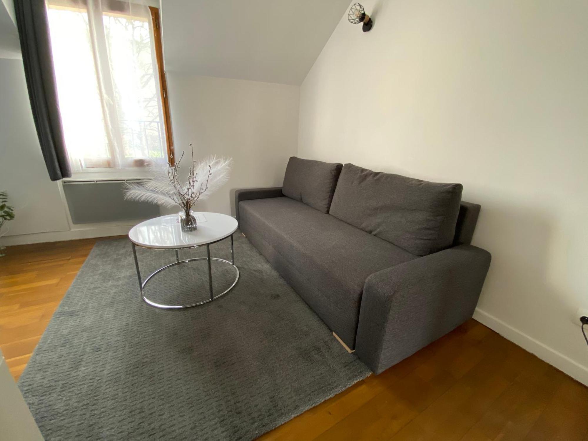 Duplex Minimaliste - 30 Min De Paris Διαμέρισμα Saint-Ouen-l'Aumone Εξωτερικό φωτογραφία
