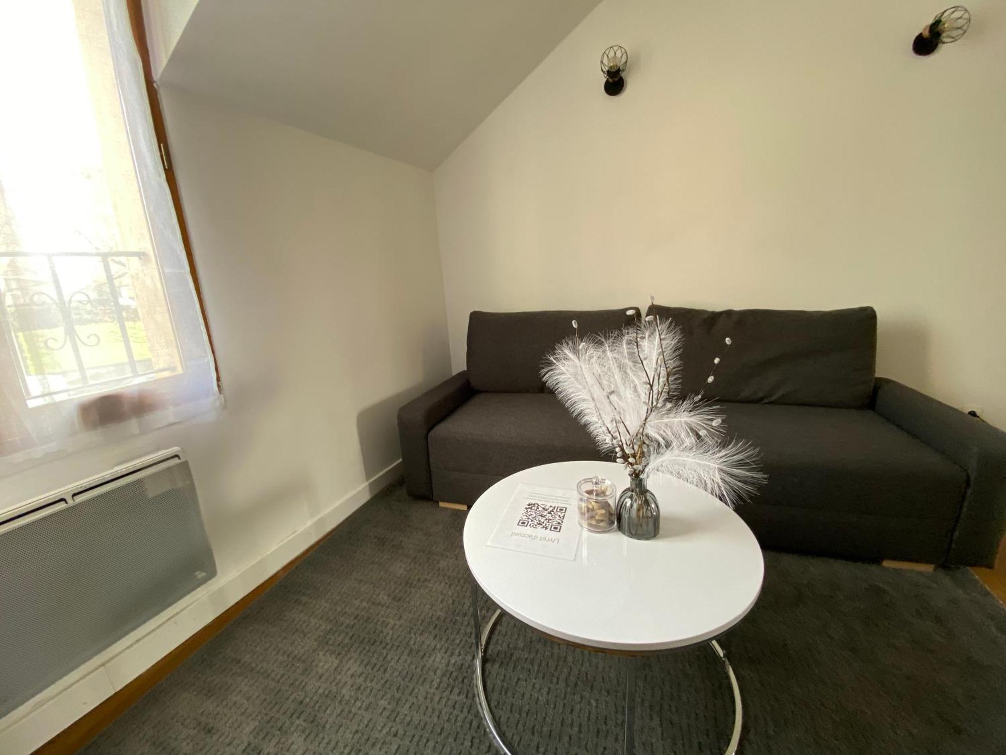 Duplex Minimaliste - 30 Min De Paris Διαμέρισμα Saint-Ouen-l'Aumone Εξωτερικό φωτογραφία